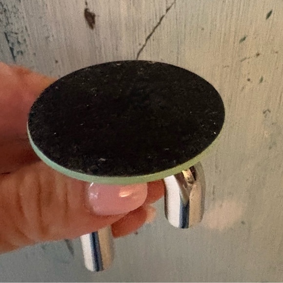 Silver and Green Ring Holder - Picture 3 of 6